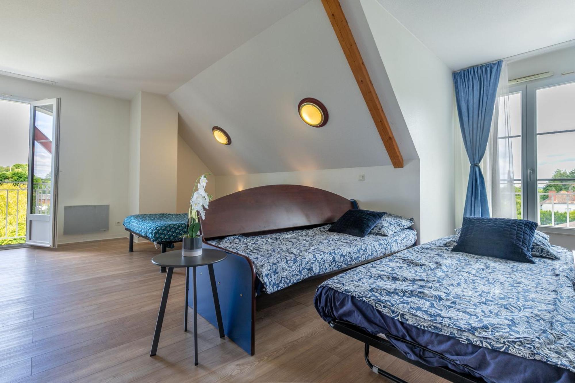 Grand Studio Le Bleu Posay Ла-Рош-Позе Экстерьер фото